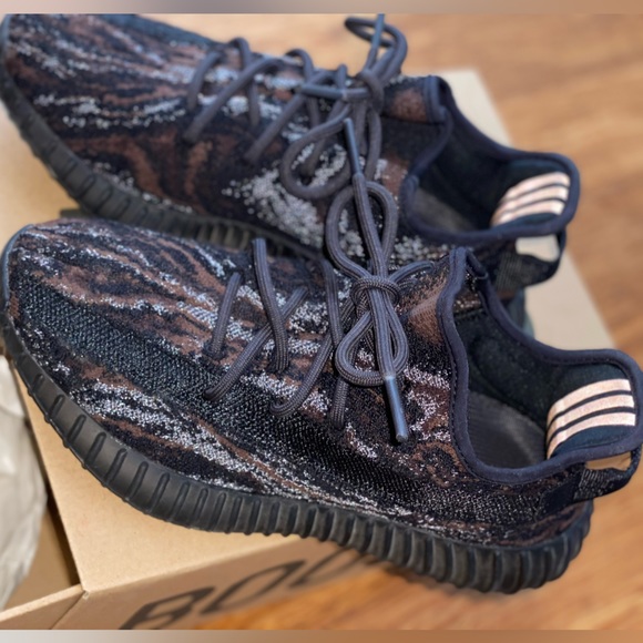 YEEZY BOOST 350 MIX ROCK 6.5 mens size - Picture 1 of 12